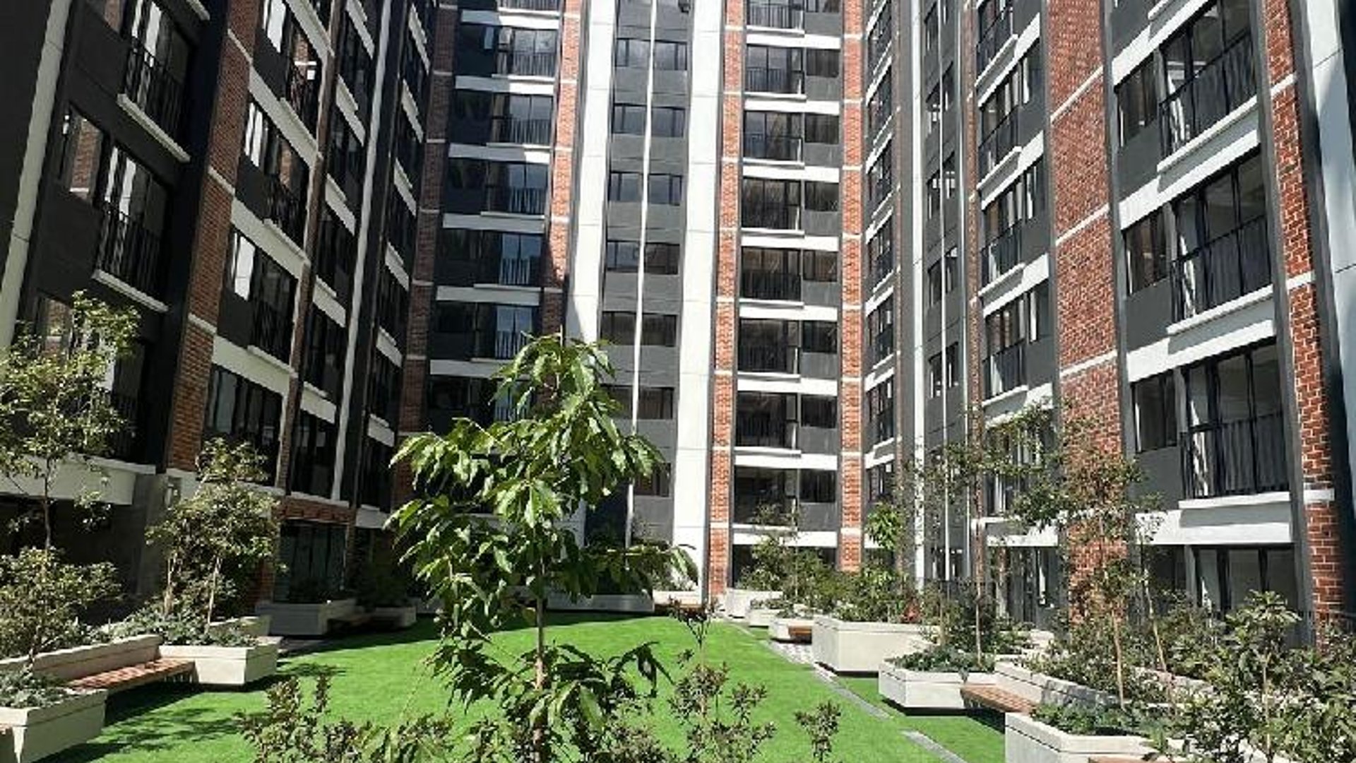 APARTAMENTO EN VENTA Y RENTA – EDIFICIO CENDANA | ZONA 9