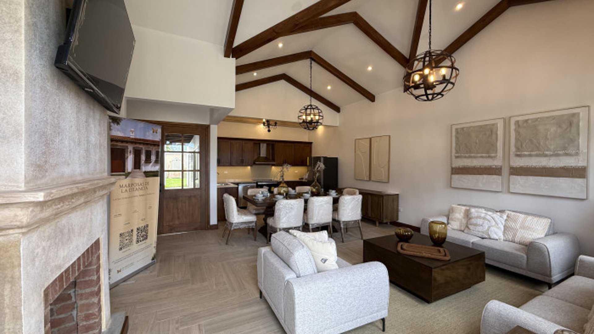 Venta de Casa  Moderna en Condominio San Miguel Dueñas