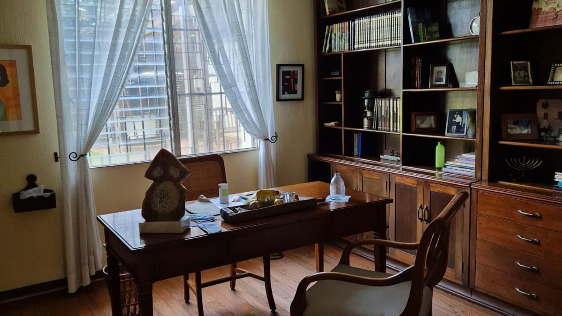 VENDO CASA 4 HAB Z.15 VALLES DE VISTA HERMOSA REF.6800  450M2 CONST, ESTUDIO, JA
