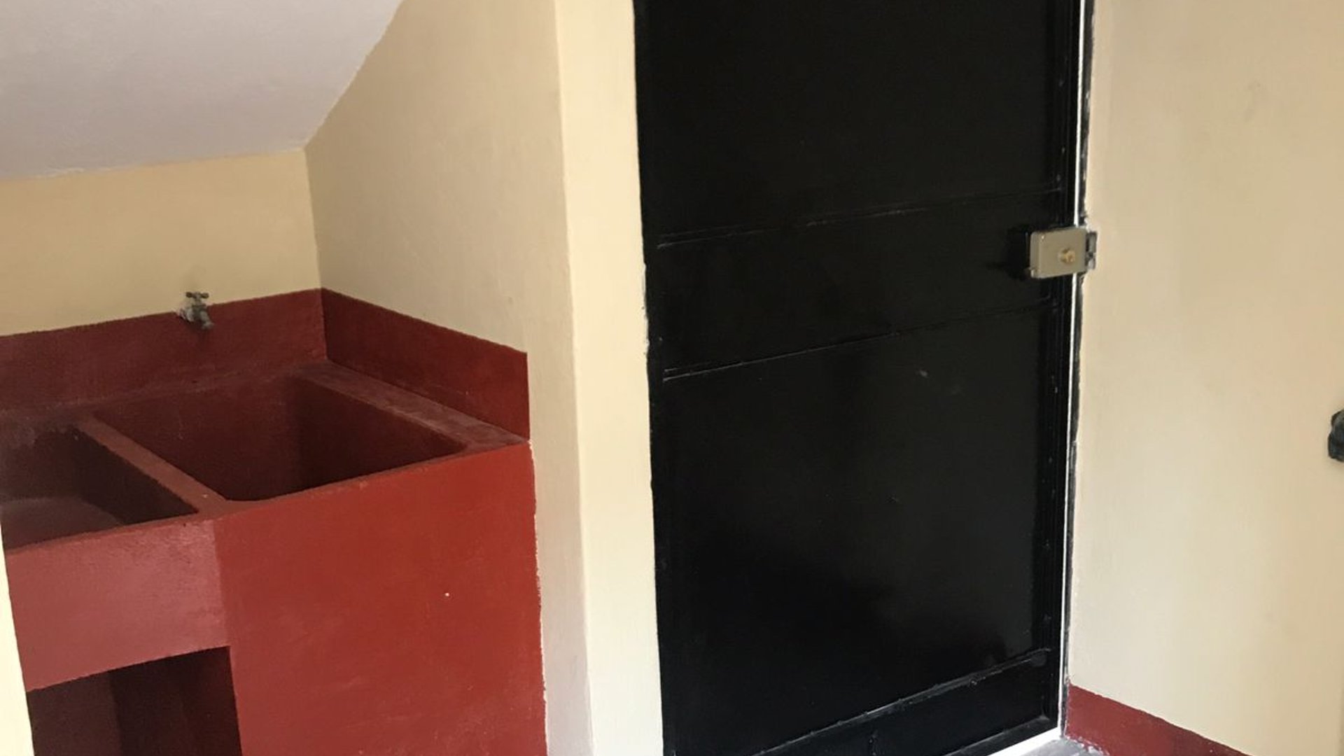 Casa de 4 habitaciones en alquiler, zona 1 - Miniatura 7