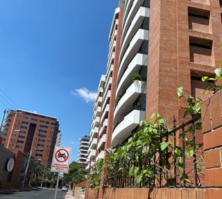 APARTAMENTO AMUEBLADO EN RENTA SAN IGNACIO ZONA 10