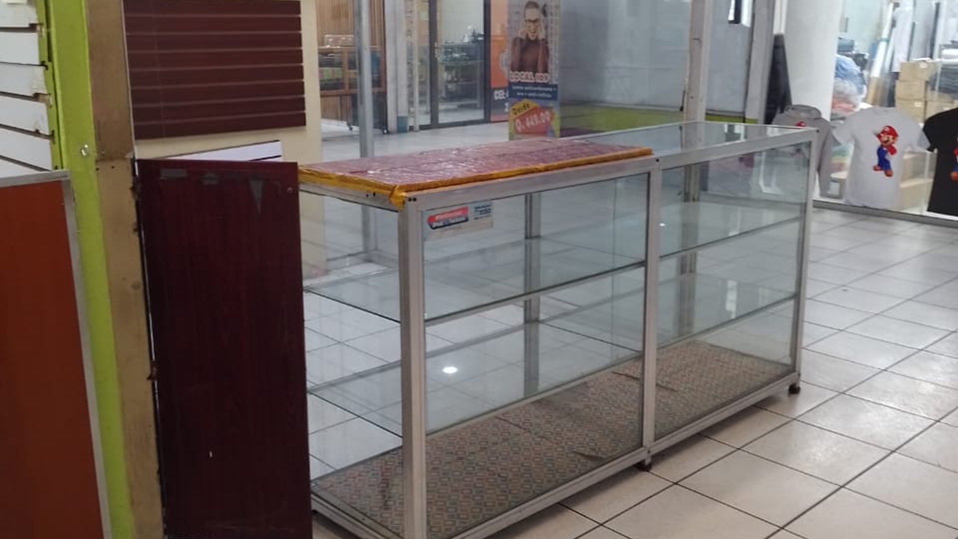 KIOSKO EN VENTA EN CENTRO COMERCIAL GRAN PORTAL  PETAPA