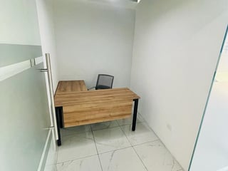 Oficina en renta en Edificio Géminis, zona 10 - 3