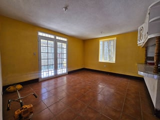 VENTA Casa en Km. 32.5 Carretera Interamericana - 3