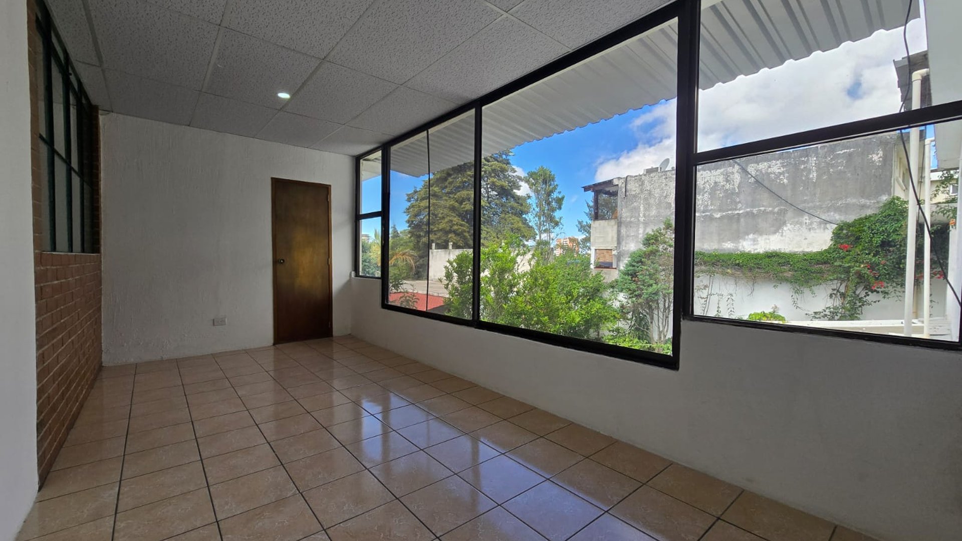 RENTA Apartamento Zona 15 VH3 Sobre Boulevard  - Miniatura 7