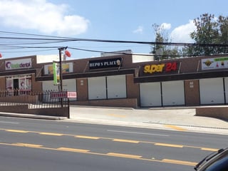 Local en alquiler, Plaza Hincapié zona 13 - 4