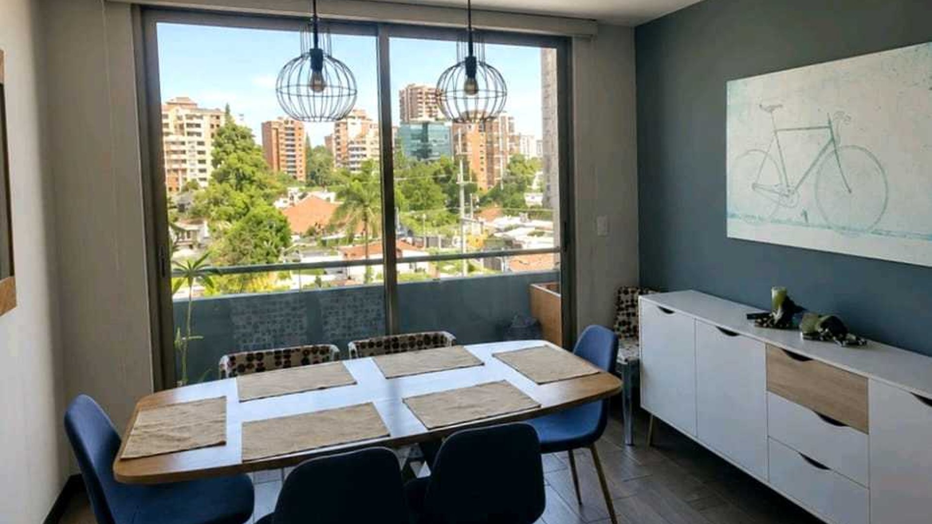 APARTAMENTO EN ALQUILER???? Edificio Verona, Zona 10 - Miniatura 4