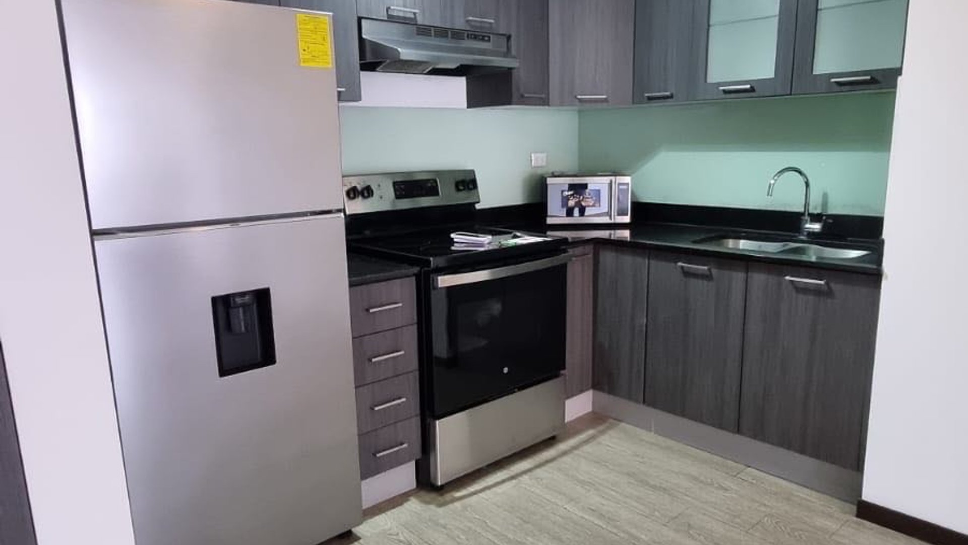 Alquiler apartamento 3 Dormitorios | NEO Zona 10 (B)