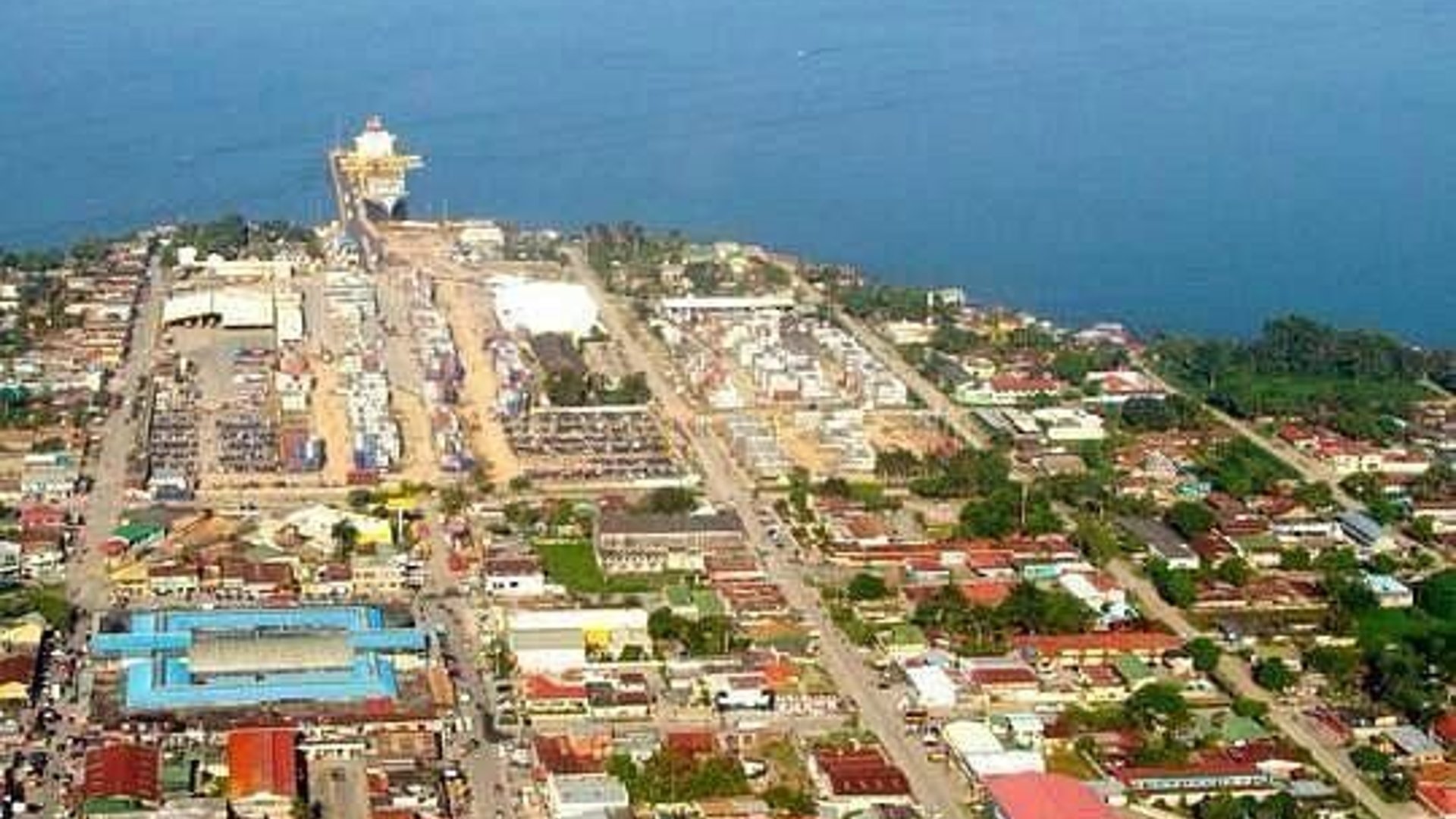 PROPIEDAD COMERCIAL EN VENTA – PUERTO BARRIOS, IZABAL - Miniatura 2