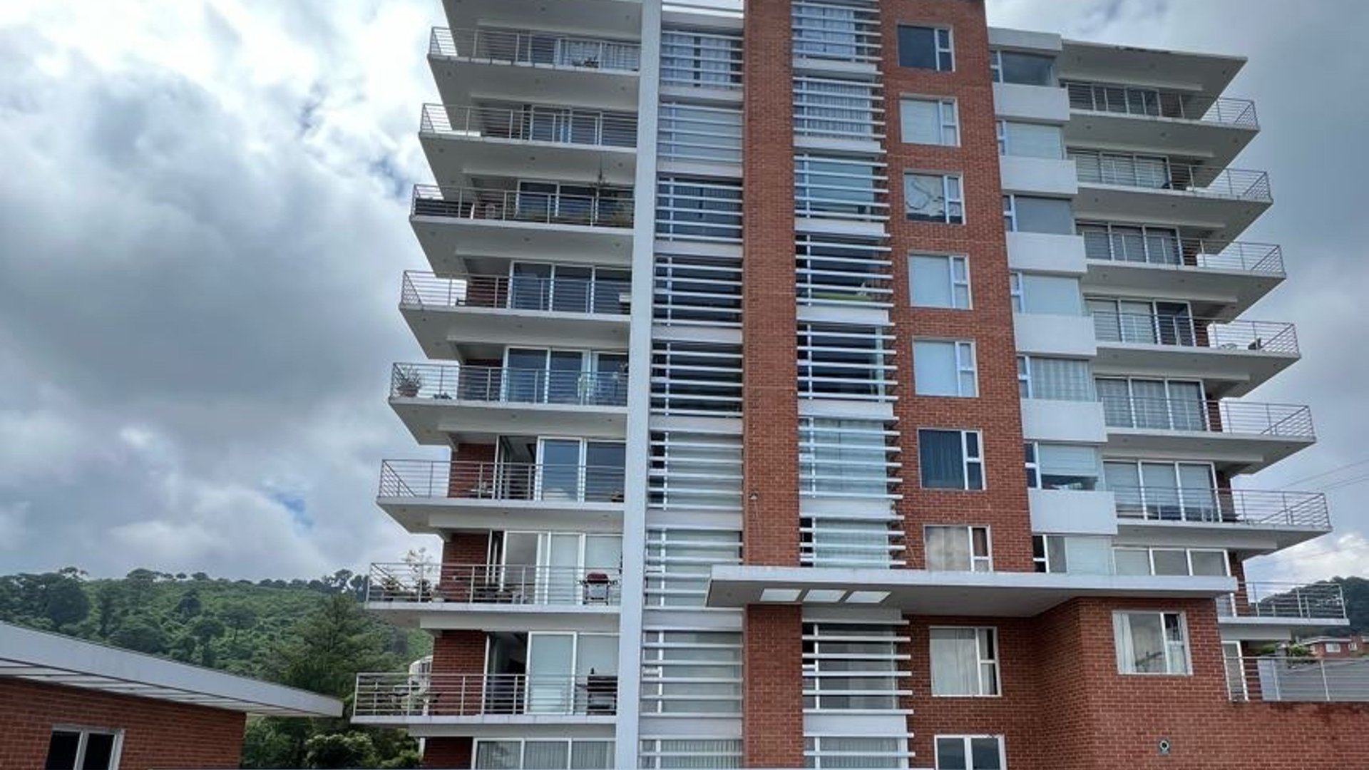 Venta de Apartamento de 3 Dormitorios en Nueva Caledonia zona 16