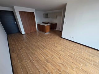 Renta de apartamento de 2 habitaciones y Piscina en zona 13 Ref-5898 - 3