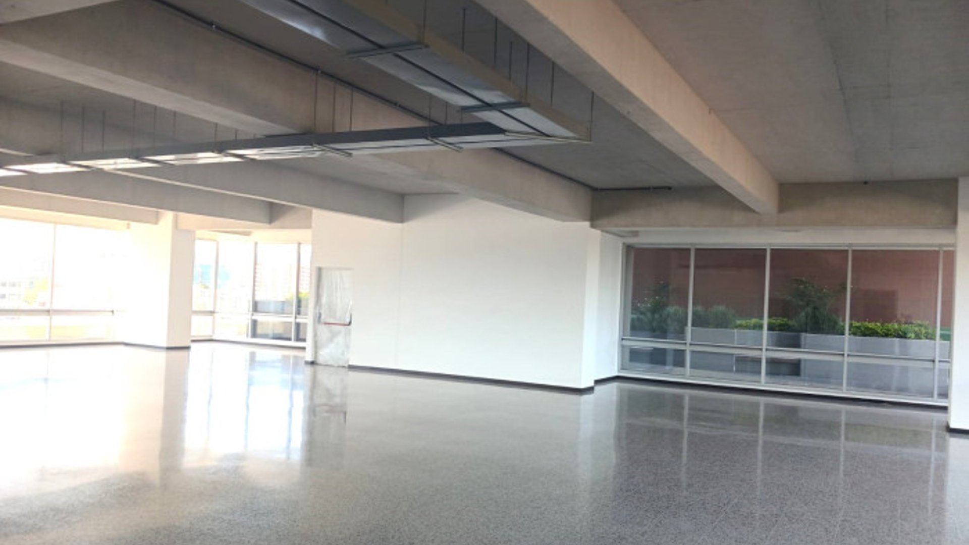 Edificio en Alquiler en zona 10 - Por estrenar !! - Miniatura 12