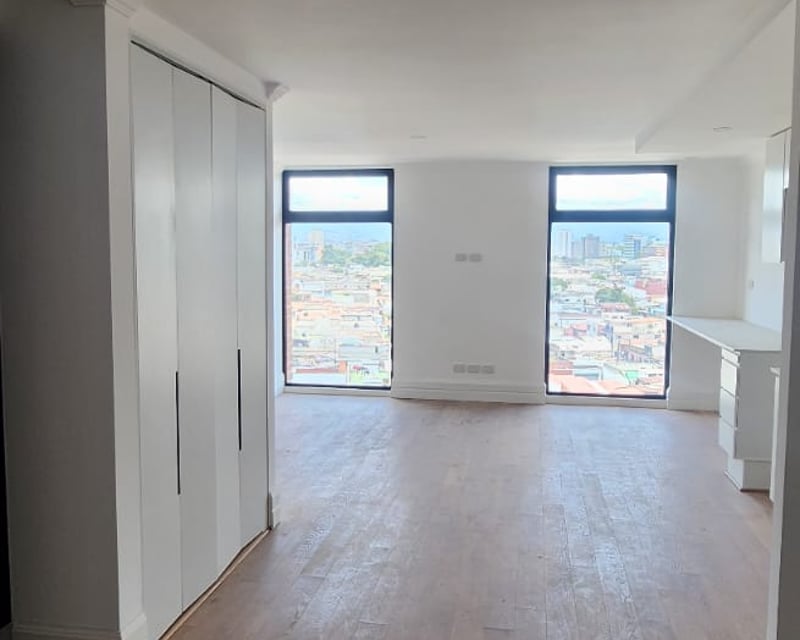 Vendo Lindo Apartamento de 1 habitación en Edificio Centrico