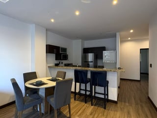 Apartamento en Alquiler / Venta Edificio Mirabella, Km. 9.5 CES - 5
