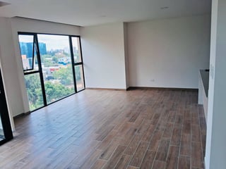 Apartamento en Renta en Parque 14, Zona 14 - 4