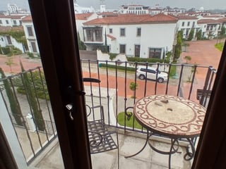 Alquilo hermoso apartamento en zona 16 Edificio  Magnolias - 2