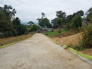 Venta de terreno en Zona 1 Mixco - 4