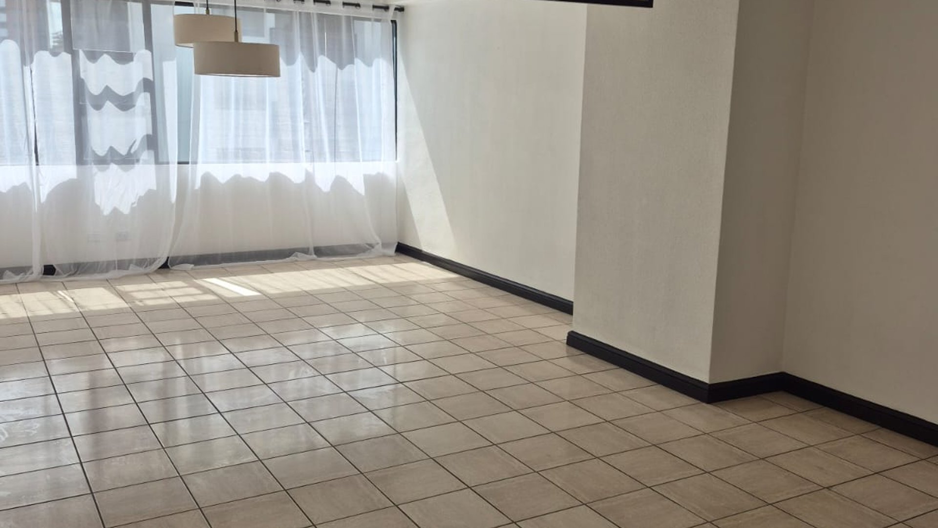 ???? APARTAMENTO EN RENTA – 3 HAB  PACÍFICA PLAZA | ZONA 14 - Miniatura 5