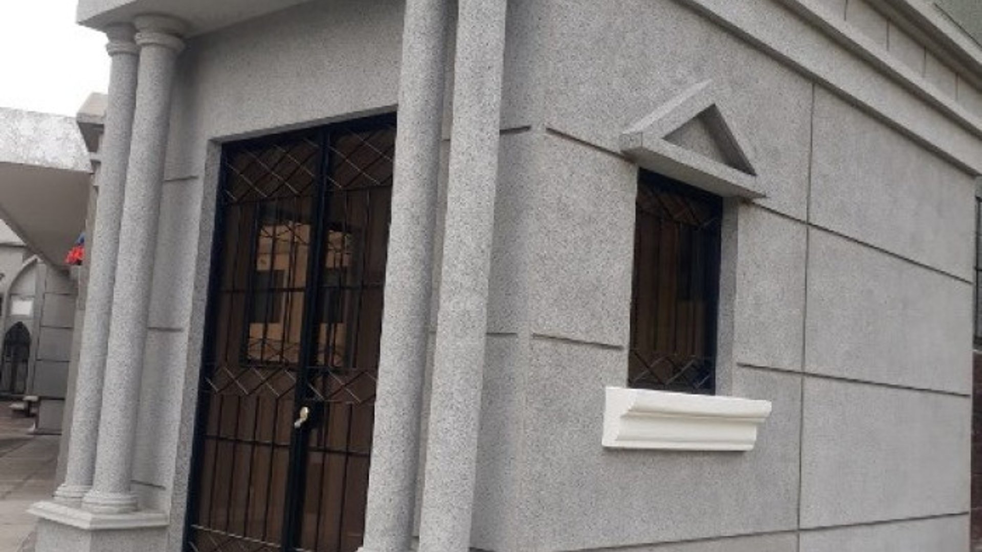 Mausoleo en venta en Cementerio la Villa Zona 14 - Miniatura 3