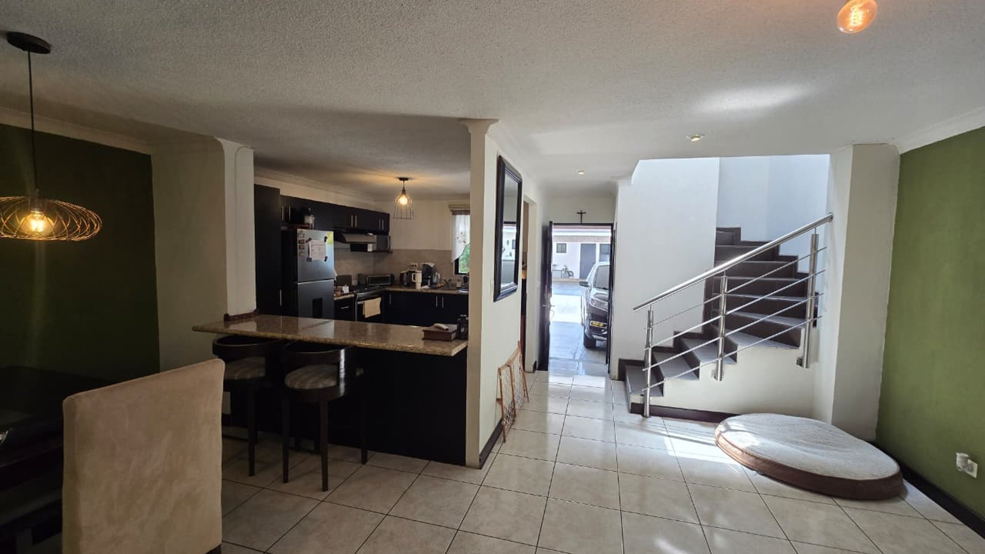 Bella Casa En Venta, Zona 17 - Florentina Premier - Miniatura 4
