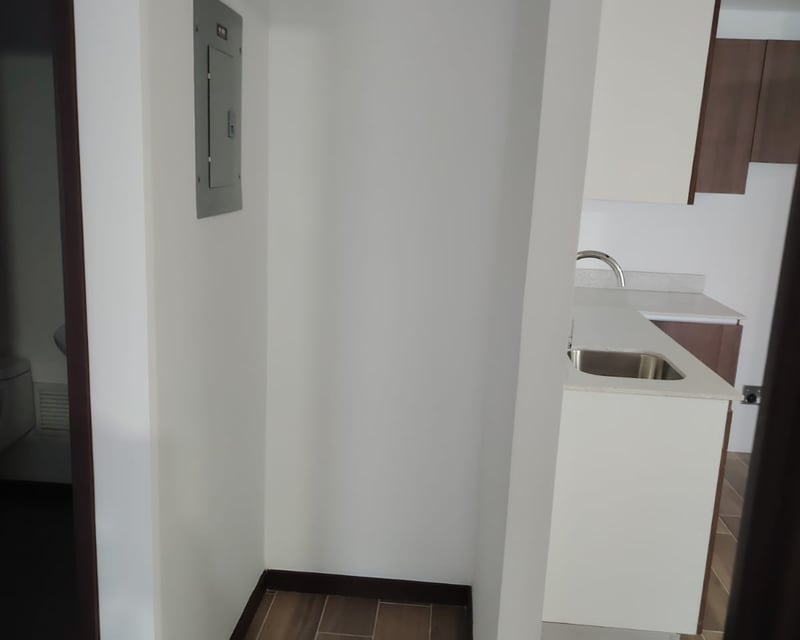 Alquiler de apartamento en zona 12.  Cercano a la Unive