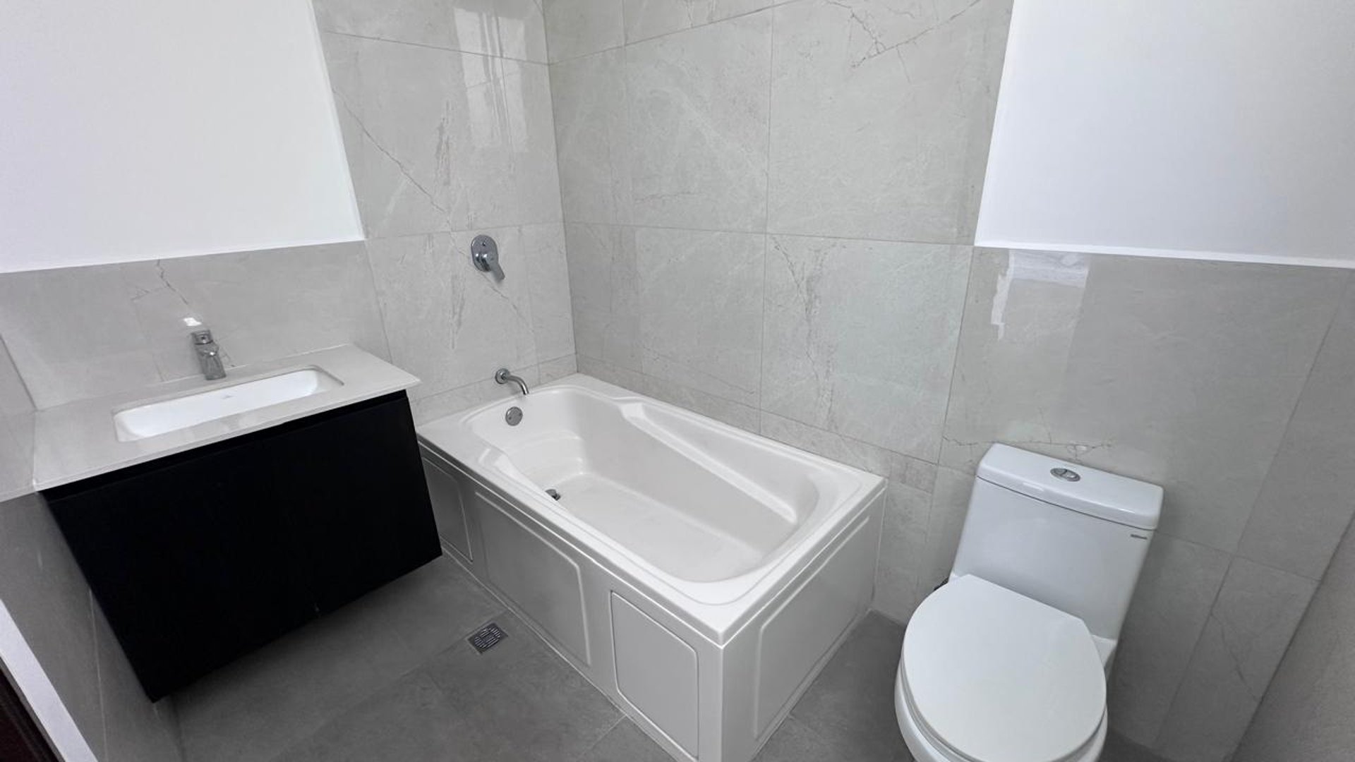 ???? APARTAMENTO EN VENTA – 1 HAB | EDIFICIO ROSELLO | ZONA 13 - Miniatura 12