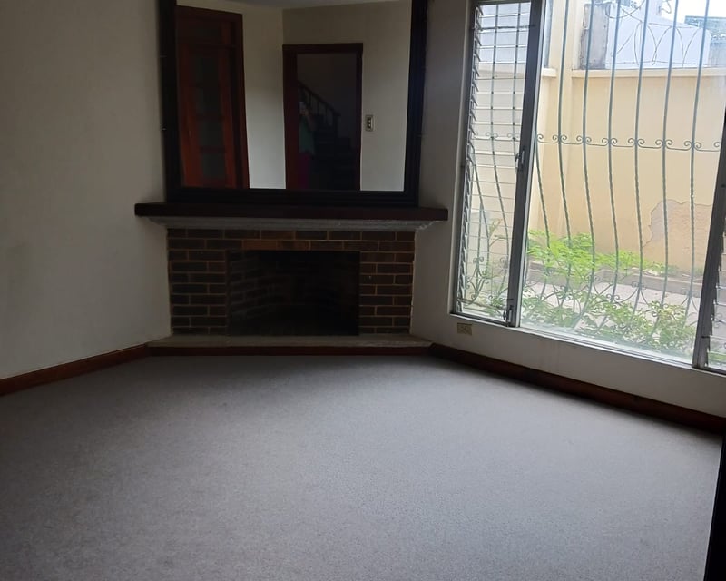 Alquiler de Casa para Vivienda u Oficina en Zona 14 La Villa