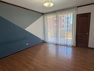 APARTAMENTO EN VENTA EN ZONA 10 SECTOR LA ESTACION - 4