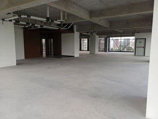 Oficina en Renta – Avenida Reforma, Zona 10 - 4