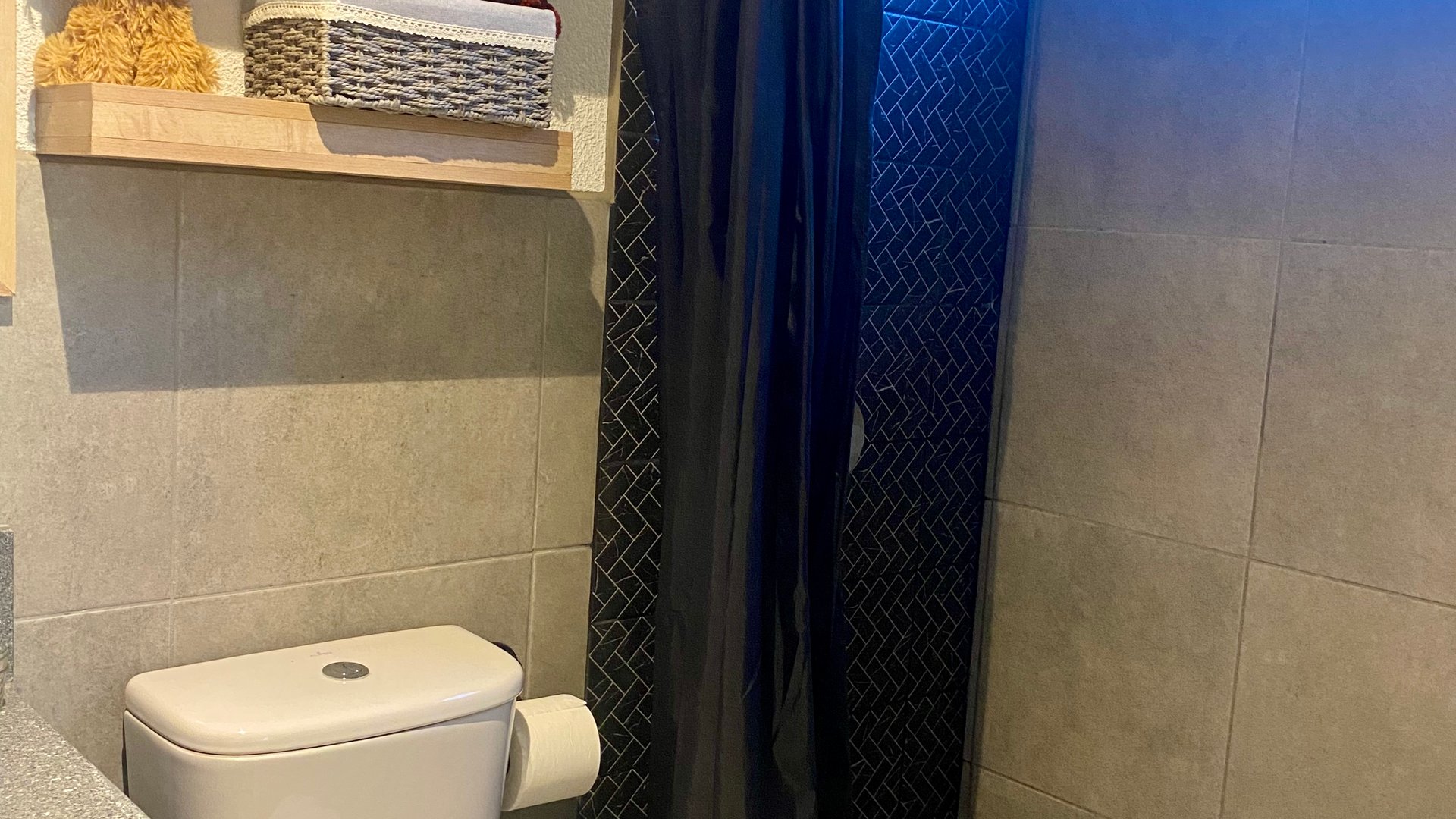 APARTAMENTO EN VENTA EDIFICIO BOSSEN ZONA 2 - Miniatura 6