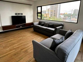 APARTAMENTO EN ALQUILER📍 Edificio Vivalt, Zona 10
Una propiedad única - Image 3