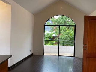 Alquilo o Vendo lindo y amplio PentHouse en Villa Cafetto km.18.5 - 4
