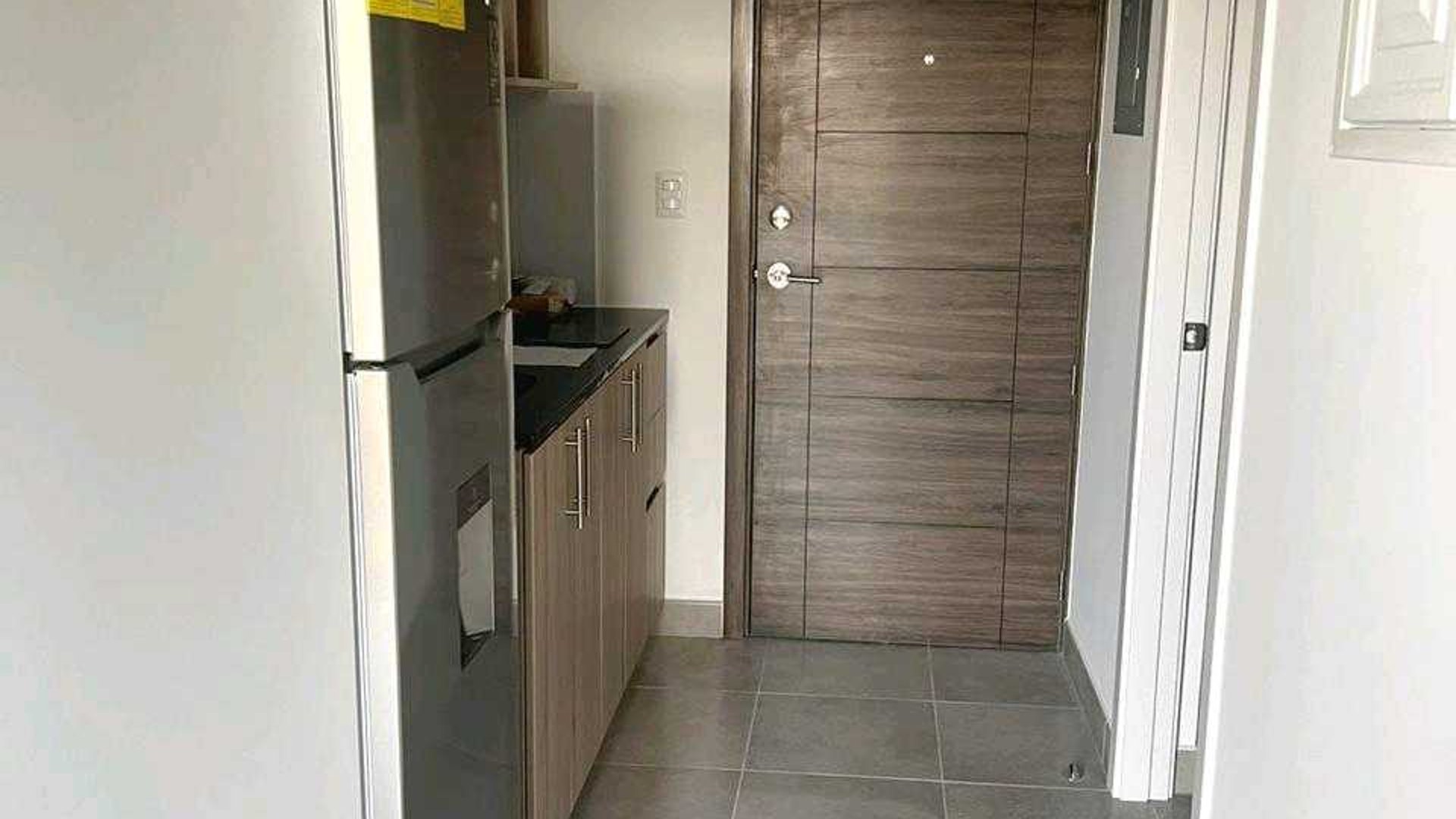 APARTAMENTO EN VENTA PARA INVERSIONISTA ????Edificio FIAMENE, Zona 10 - Miniatura 2