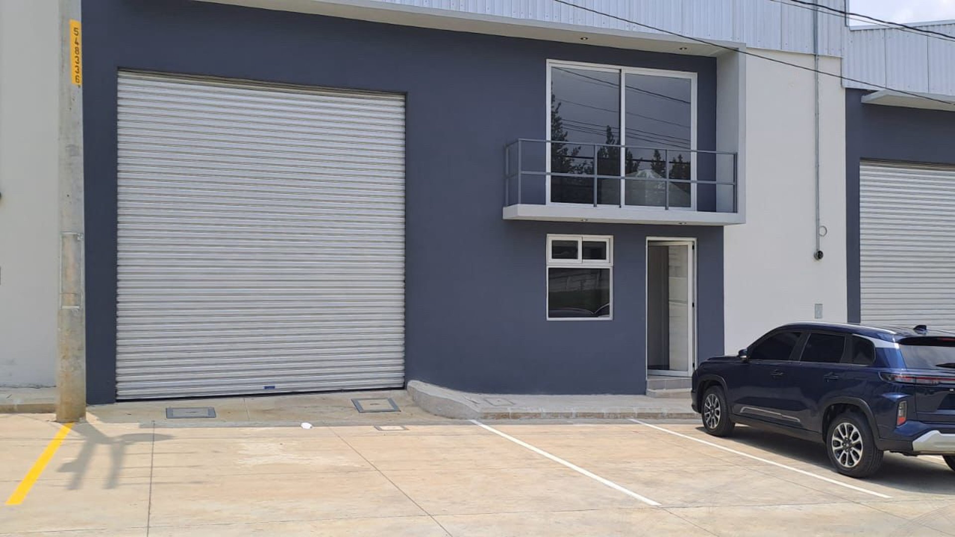 Bodega en Alquiler en Comercial Industrial Campestre Km. 23.5 Carretera a El Salvador 556 Mt2. con f