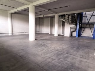 Ofibodega Venta/Renta conección a Car. Interamericana - 2