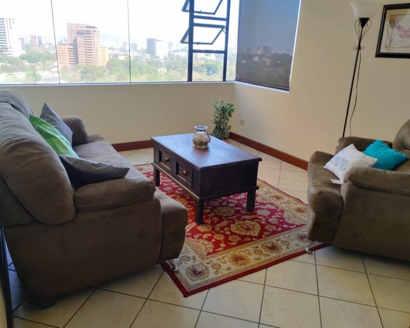 Apartamento en Alquiler Amueblado en Milenia Zona 10