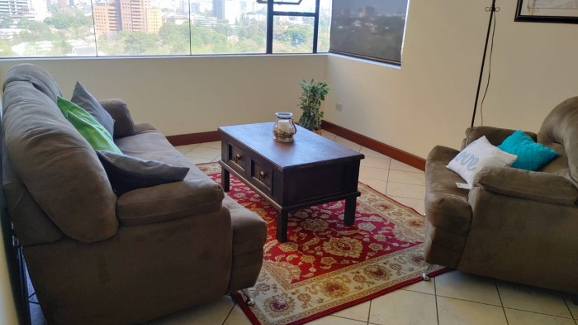 Apartamento en Alquiler Amueblado en Milenia Zona 10