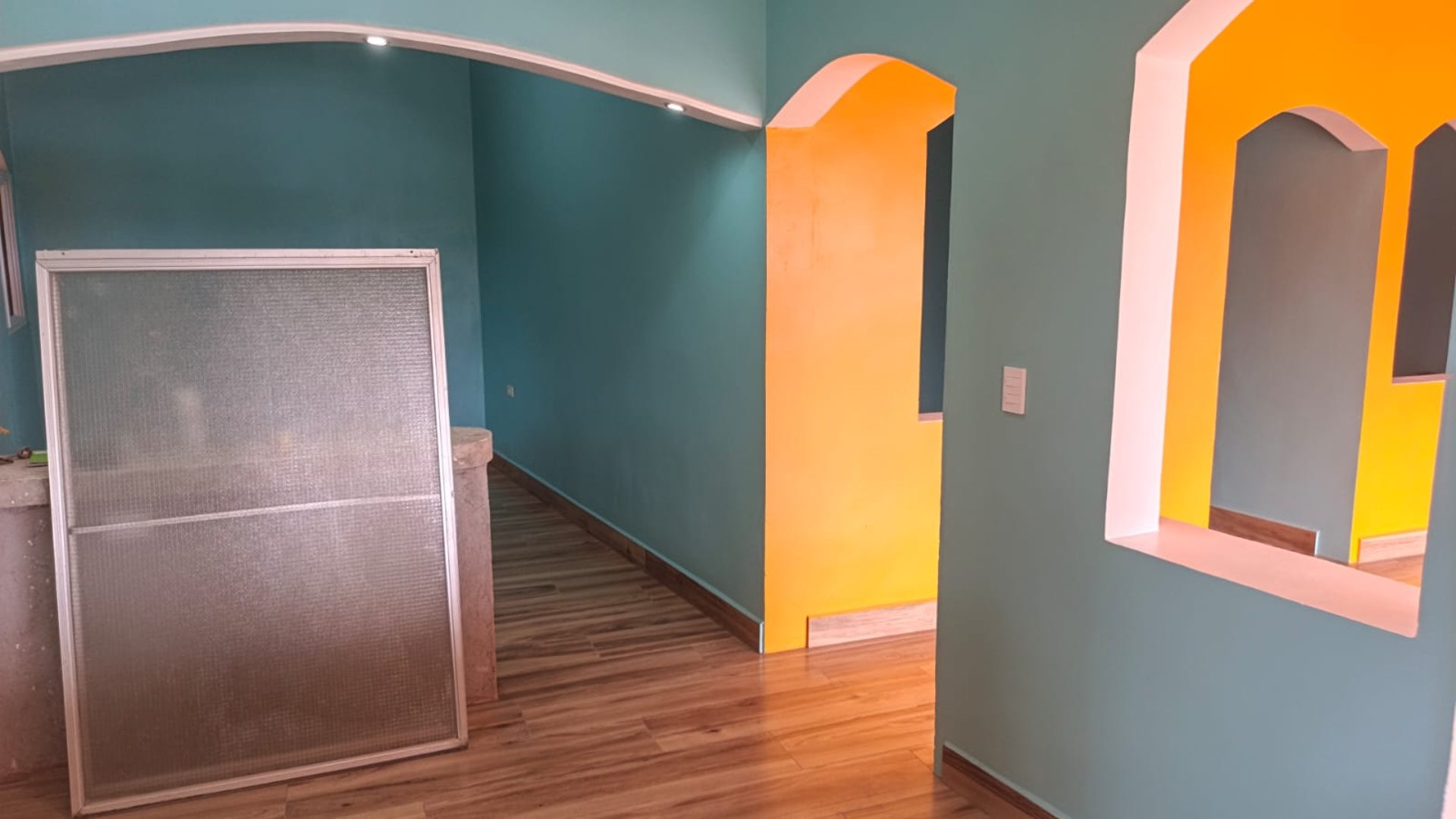 CASA EN RENTA IDEAL PARA OFICINAS O CLINICAS MEDICAS - Miniatura 60