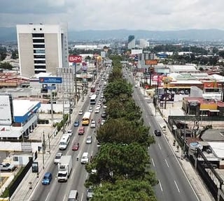 Propiedad de 3 Manzanas en Venta sobre Calzada Roosevelt – Ubicación Estratégica