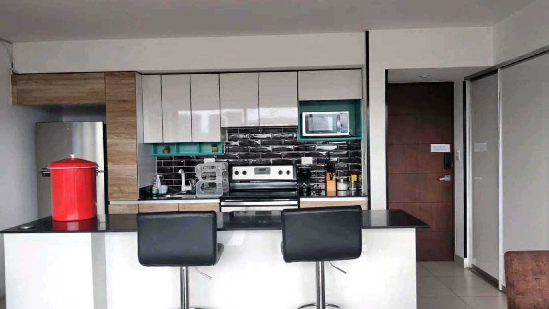 APARTAMENTO AMUEBLADO EN ALQUILER????Edificio Be14 / La Villa, Zona 14 - Miniatura 3