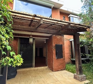 Elegante Casa en Venta | 3 Hab | 3.5 Baños | El Prado, Guatemala