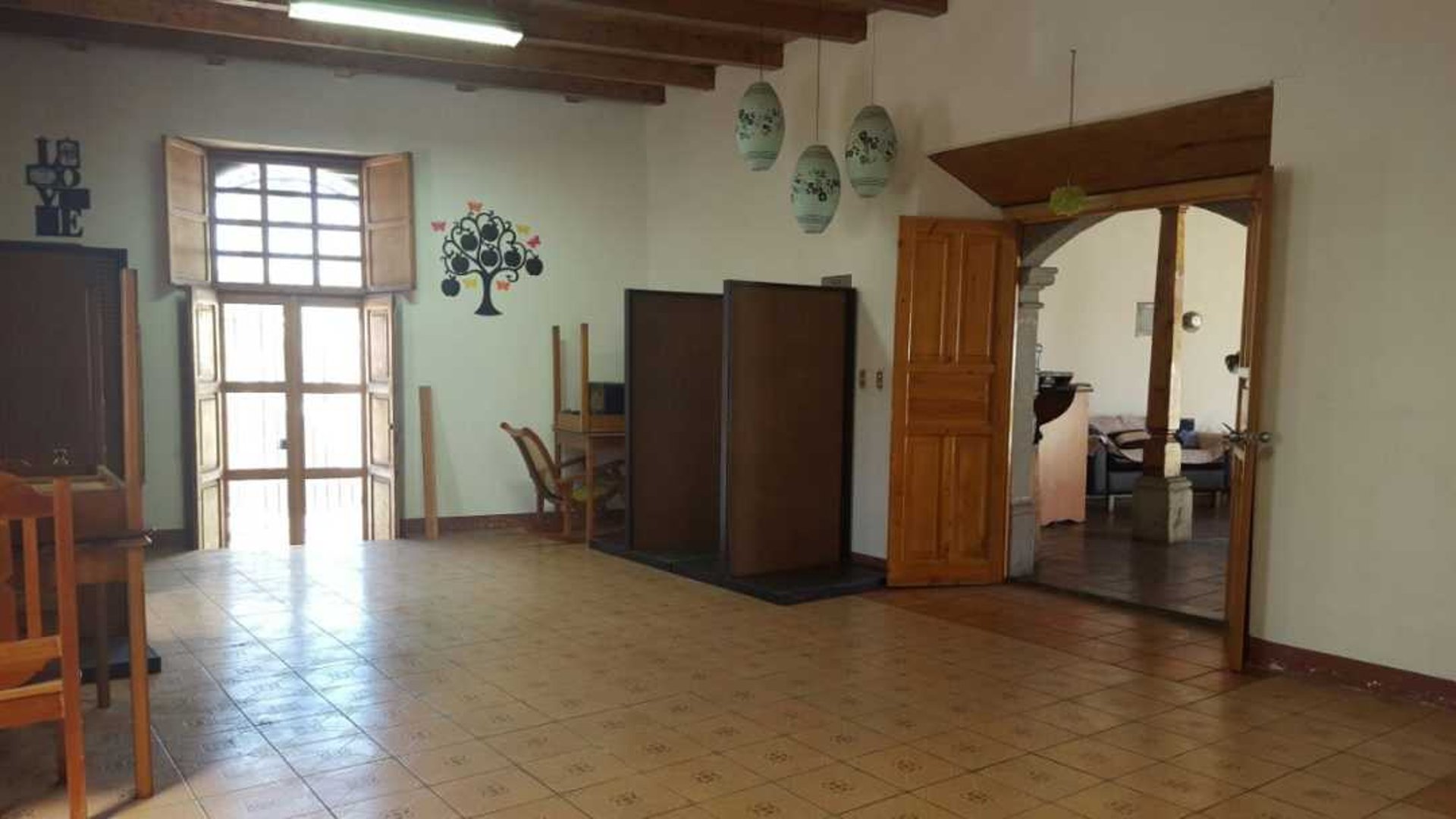 Clínica Médica en renta. En Quetzaltenango. - Miniatura 5