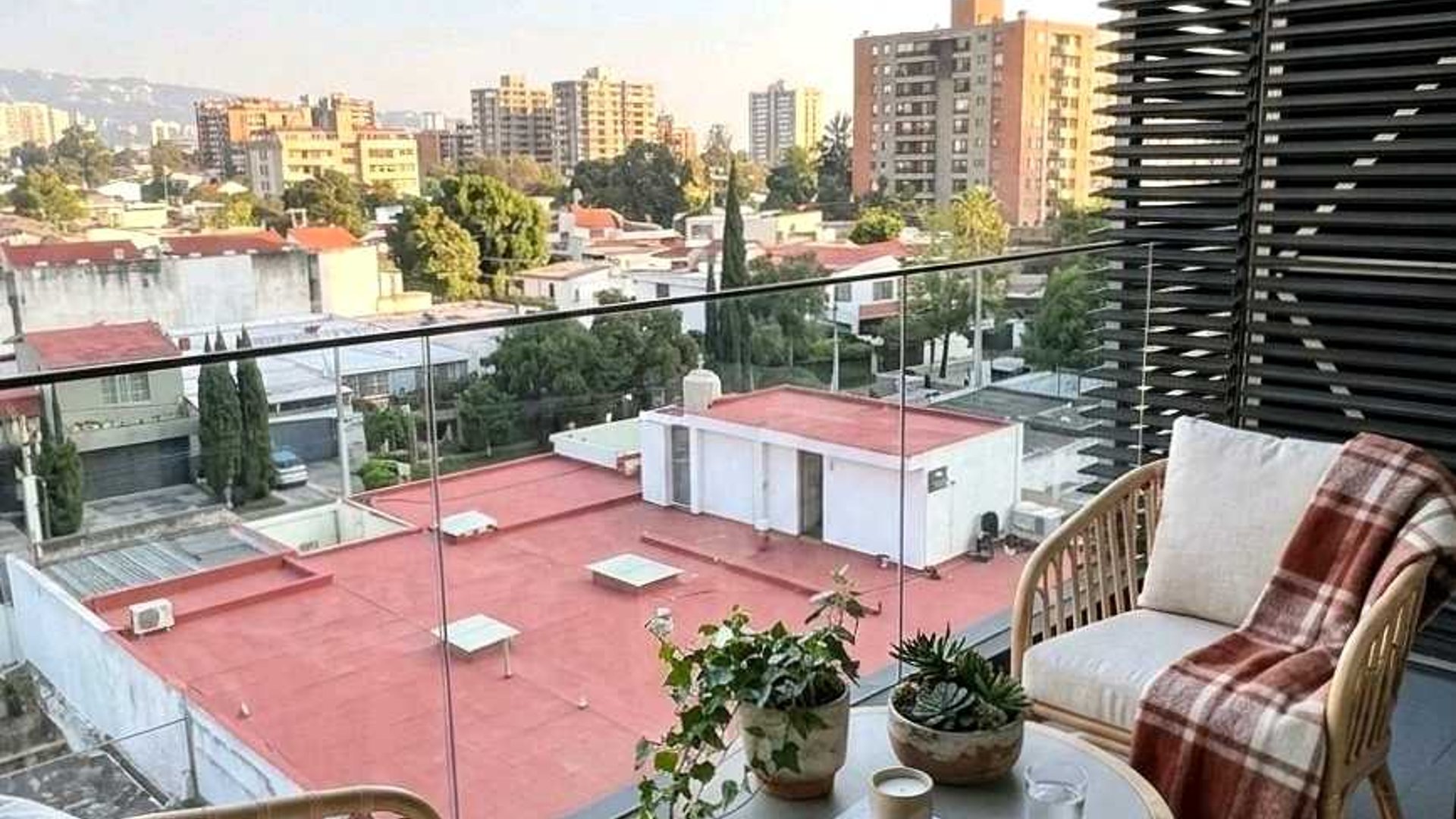 APARTAMENTO EN VENTA ????Reserva 5ta Avenida , Zona 14 - Miniatura 4