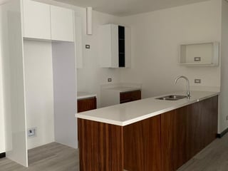 Alquilo lindo apartamento en Lirios de Cayala - Image 10