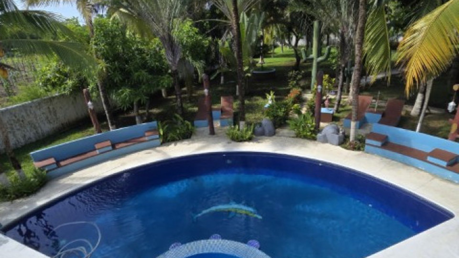 Chalet Amueblado en Venta Carretera a Monterrico