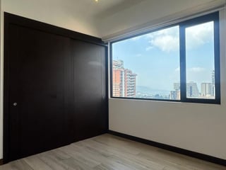 Apartamento en renta en zona 14 - 5