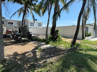Terreno Vacacional en venta en Monterrico - 4