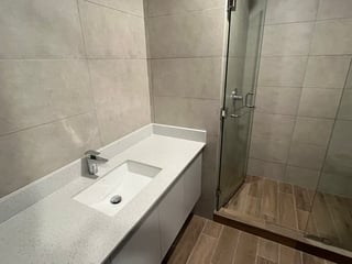 Luxurious 3 Bedroom Apartment for Sale in Zona 14, Guatemala City | 135m² | Parking | Walk-in Closet - Image 8