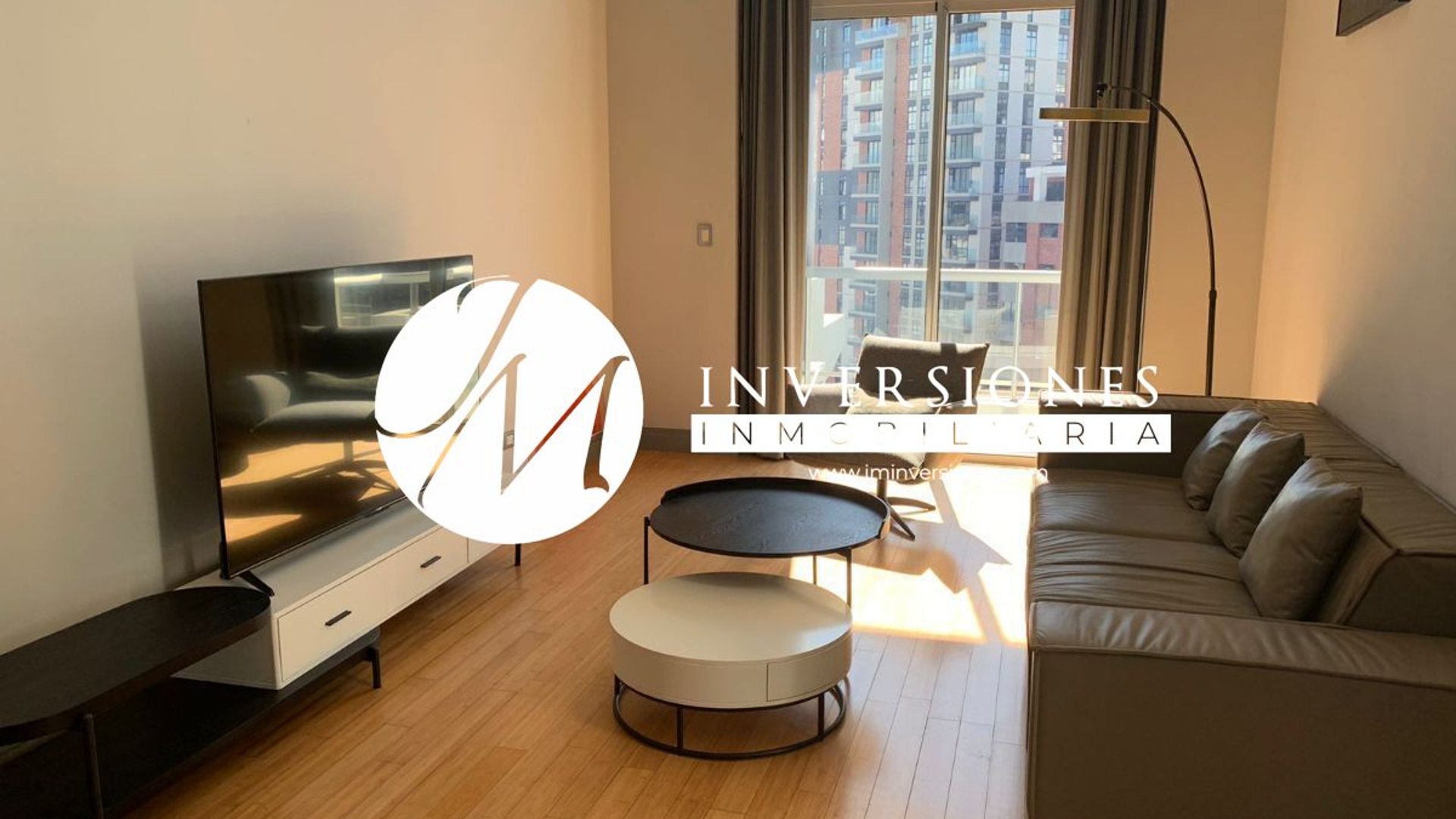 Apartamento en Venta Amueblado en zoa 10 - Miniatura 2