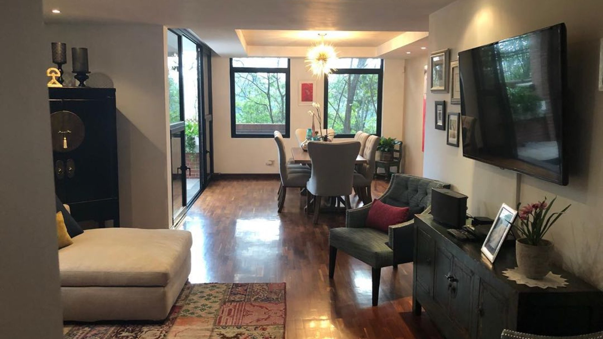 Apartamento de 2 niveles con jardín en venta Encinos, zona 16